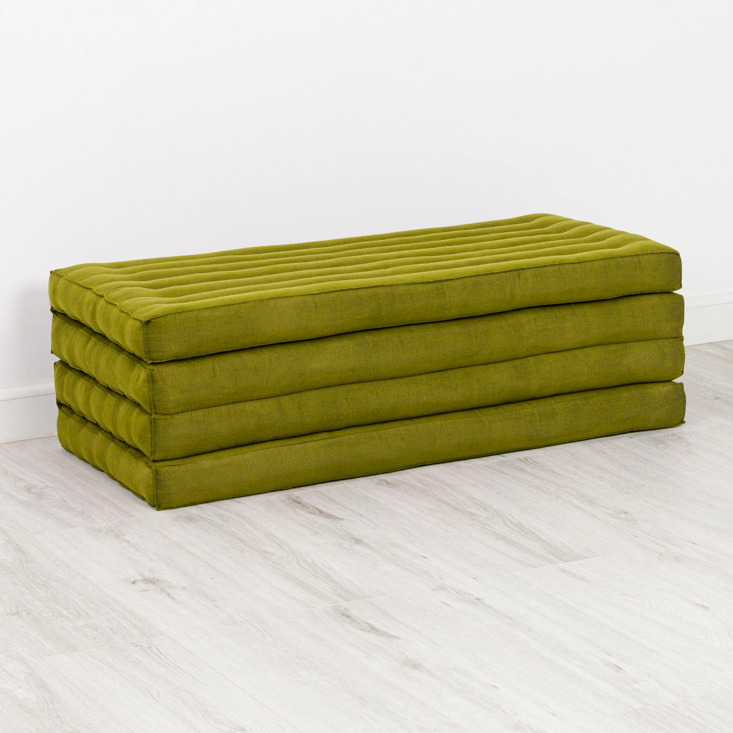 'Klappmatratze 110 gruen, einfarbig, freigestellt'